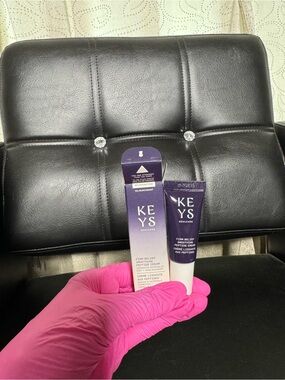 Keys Firm Belief Smoothing Peptide Cream Sample